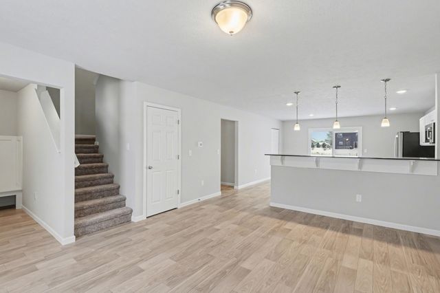 48405 Silver Oaks W, Mattawan, MI 49071