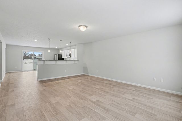 48405 Silver Oaks W, Mattawan, MI 49071