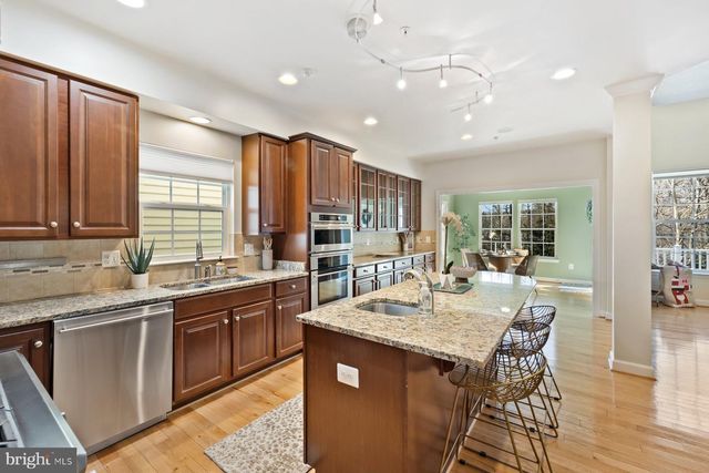 23004 SYCAMORE FARM DR, Clarksburg, MD 20871