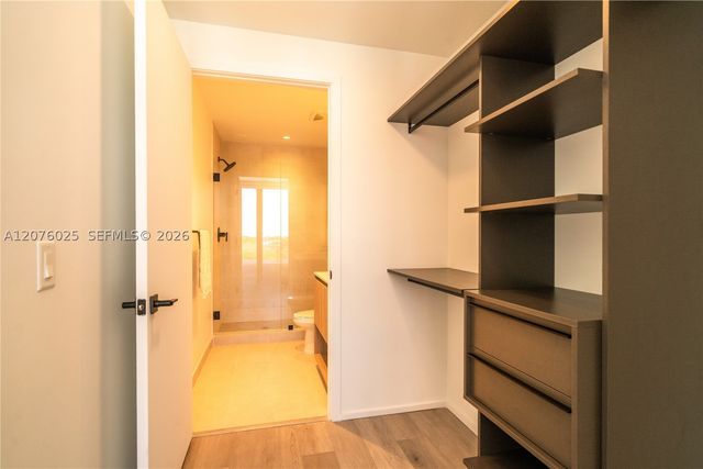 176 NW 25th St 550, Miami, FL 33127