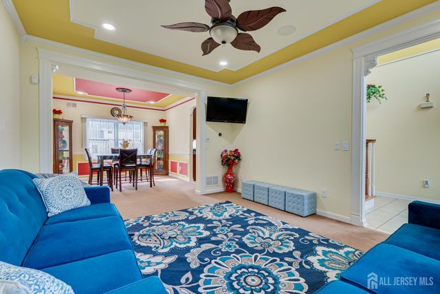 5 Marcel Lane, Piscataway, NJ 08854