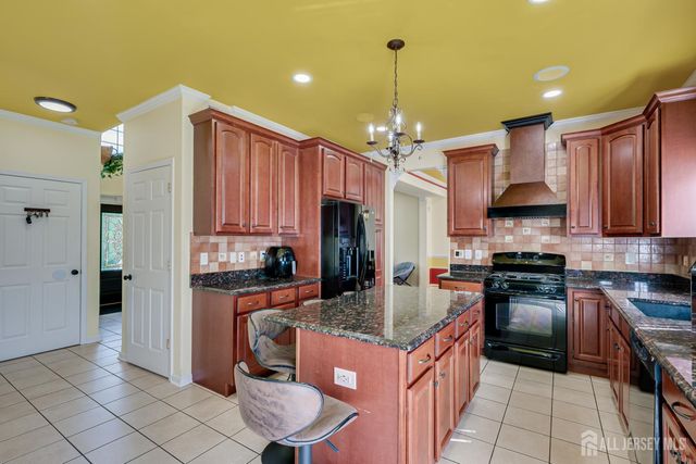 5 Marcel Lane, Piscataway, NJ 08854