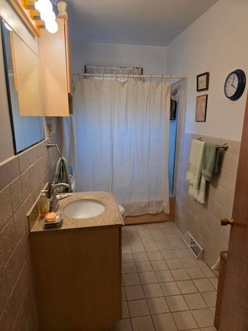 W 233 Carrollton AVE, Salem, VA 24153