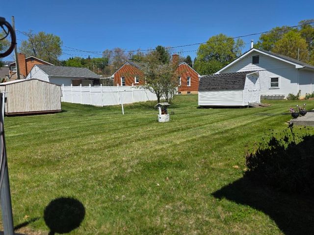 W 233 Carrollton AVE, Salem, VA 24153