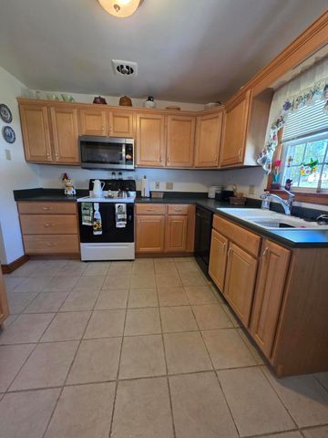W 233 Carrollton AVE, Salem, VA 24153