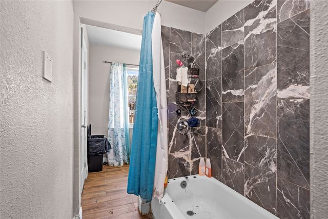 1817 Deer Path Drive, Dallas, TX 75216