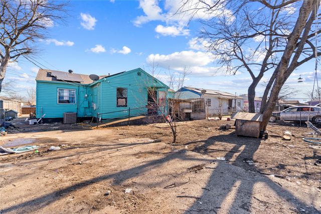 1817 Deer Path Drive, Dallas, TX 75216