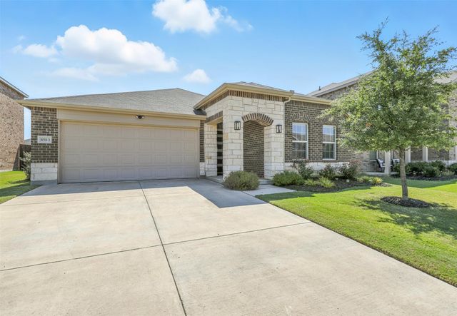 10113 Wyseby Road, Fort Worth, TX 76036