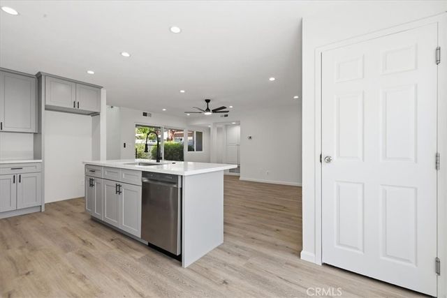 10445 Larwin unit 3 3, Chatsworth, CA 91311