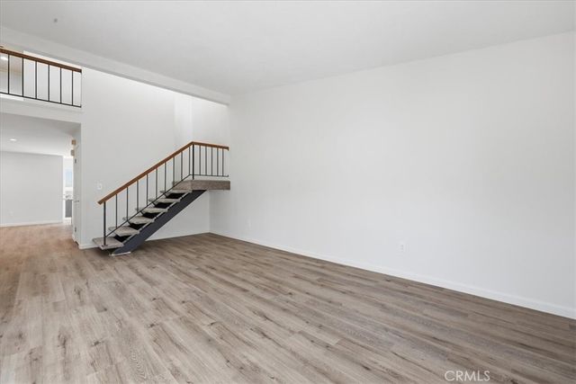 10445 Larwin unit 3 3, Chatsworth, CA 91311