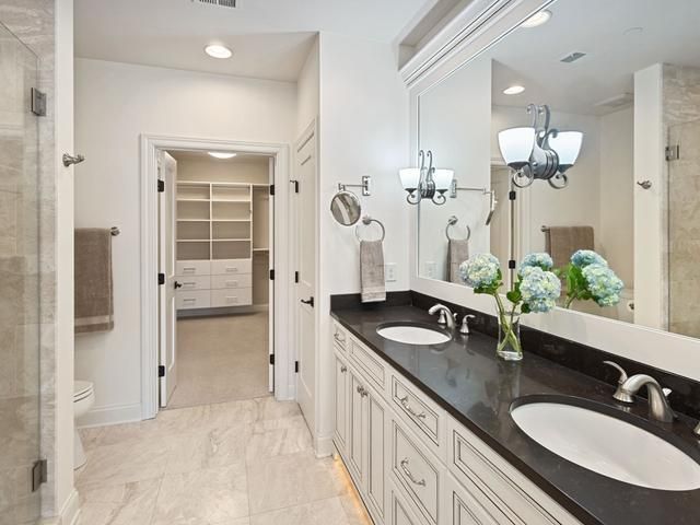 875 Lake Street N 310, Wayzata, MN 55391