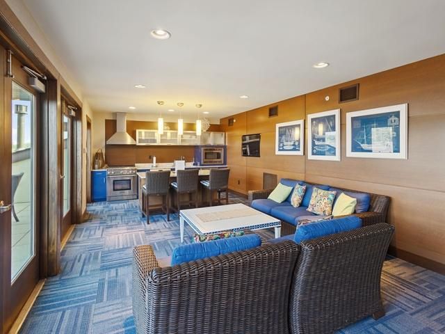 875 Lake Street N 310, Wayzata, MN 55391