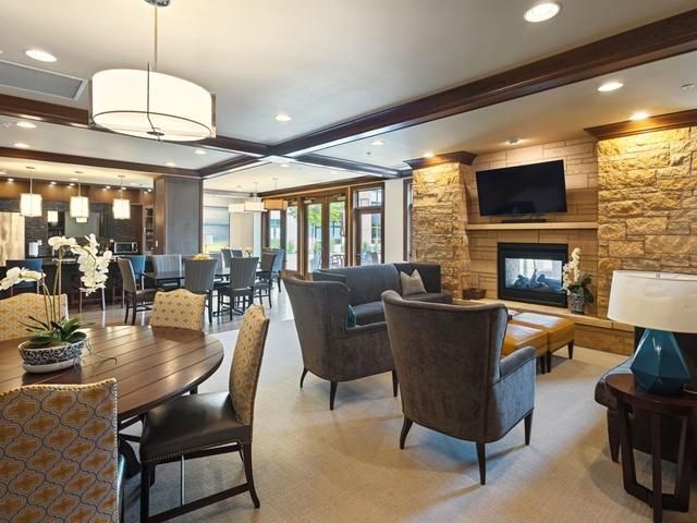 875 Lake Street N 310, Wayzata, MN 55391