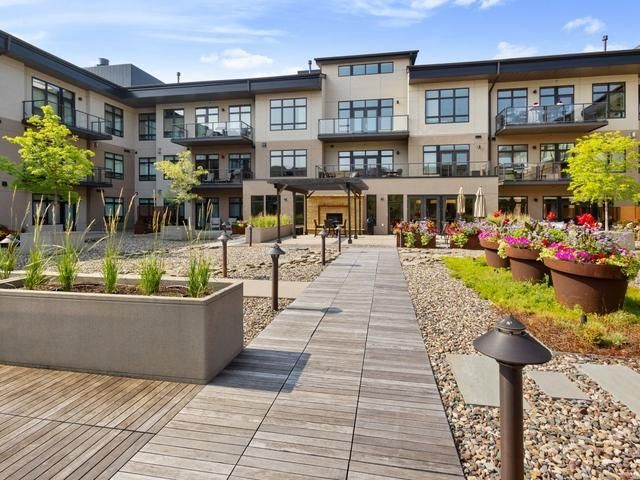 875 Lake Street N 310, Wayzata, MN 55391