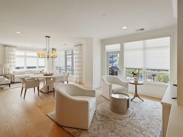 875 Lake Street N 310, Wayzata, MN 55391