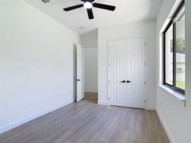 275 LECTURN STREET, Port Charlotte, FL 33954