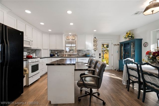 25110 Prairie Bell Road, Bokoshe, OK 74930