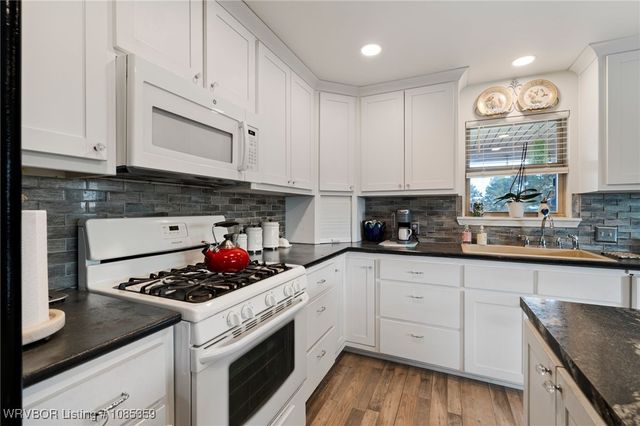 25110 Prairie Bell Road, Bokoshe, OK 74930