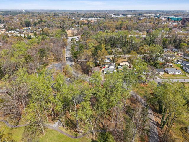 173 S Cleveland Park Drive, Spartanburg, SC 29303