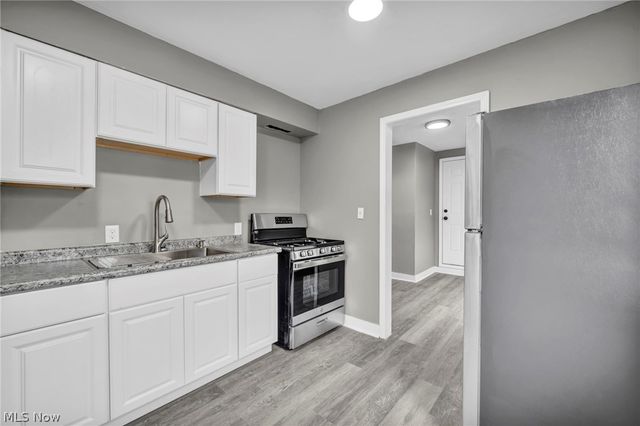 109 Forest Drive, Bedford, OH 44146