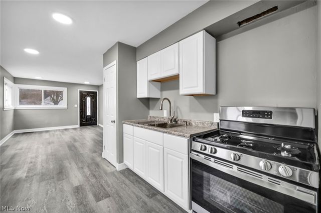 109 Forest Drive, Bedford, OH 44146