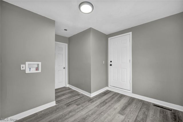 109 Forest Drive, Bedford, OH 44146