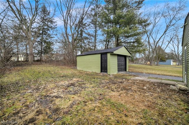 109 Forest Drive, Bedford, OH 44146