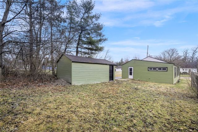 109 Forest Drive, Bedford, OH 44146