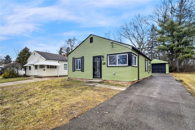 109 Forest Drive, Bedford, OH 44146