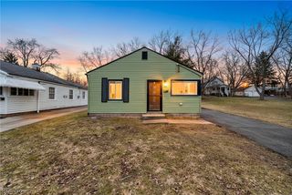 109 Forest Drive, Bedford, OH 44146