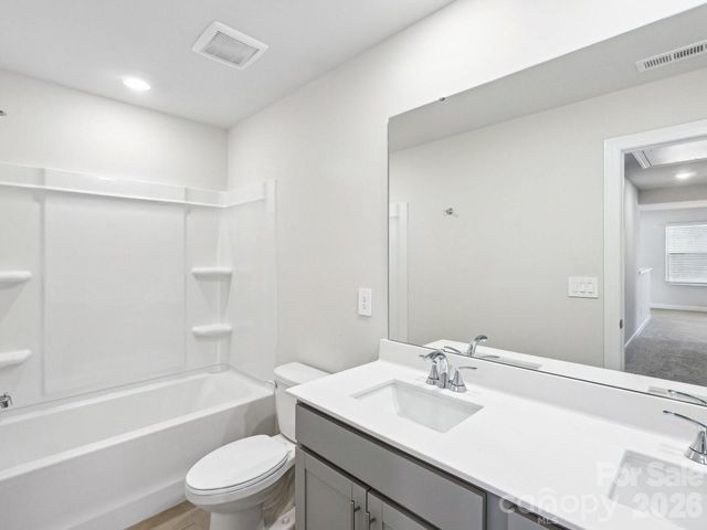 2456 Chartwell Street, Stanley, NC 28164