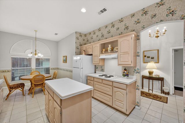 2921 Windstone Court, Bedford, TX 76021