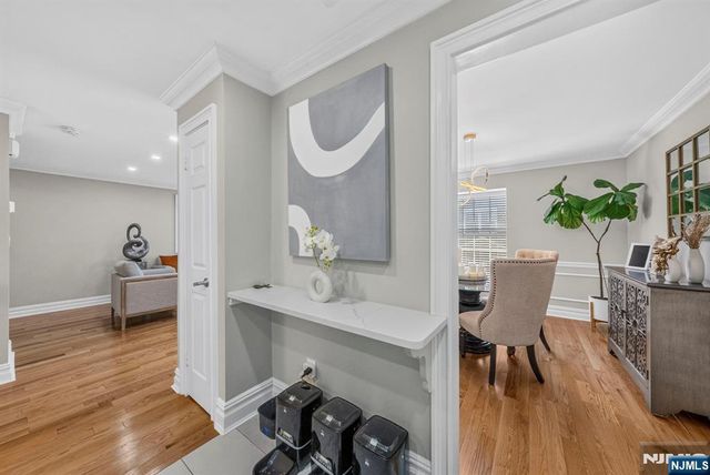 513 Windsor Drive, Palisades Park, NJ 07650