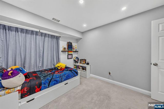 513 Windsor Drive, Palisades Park, NJ 07650