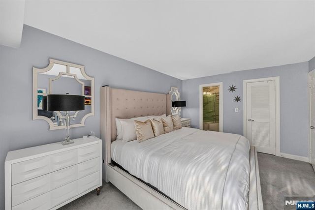 513 Windsor Drive, Palisades Park, NJ 07650