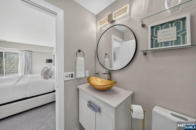 513 Windsor Drive, Palisades Park, NJ 07650