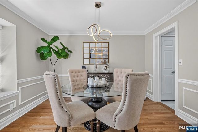 513 Windsor Drive, Palisades Park, NJ 07650