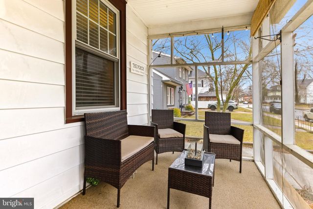 153 OAKLAND AVE, Audubon, NJ 08106