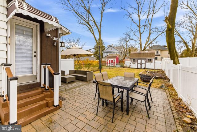 153 OAKLAND AVE, Audubon, NJ 08106