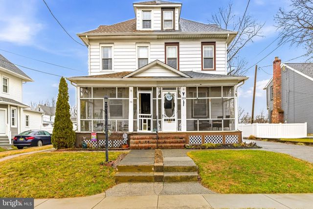 153 OAKLAND AVE, Audubon, NJ 08106