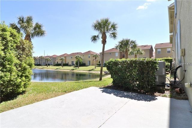 10217 DOLCE VISTA DRIVE NE, St Petersburg, FL 33702