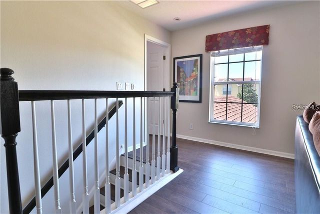 10217 DOLCE VISTA DRIVE NE, St Petersburg, FL 33702