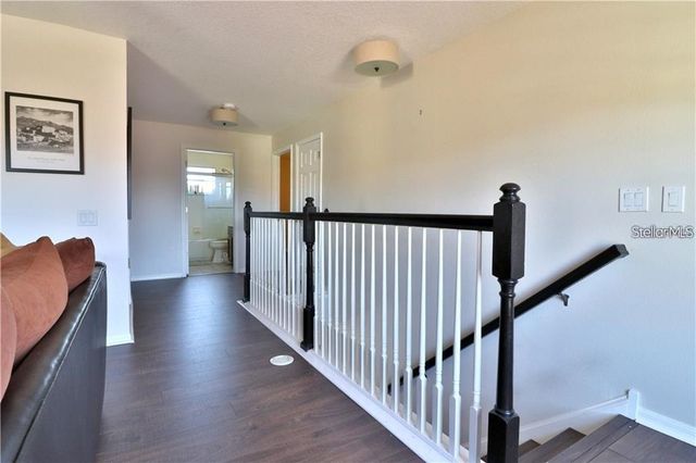 10217 DOLCE VISTA DRIVE NE, St Petersburg, FL 33702