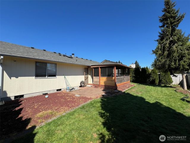 6021 57th Avenue SE, Lacey, WA 98513