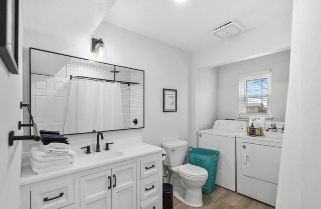 512 Texas Street, Surfside Beach, TX 77541