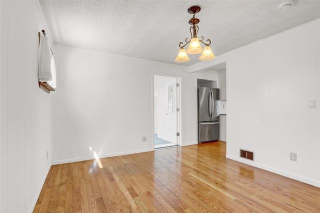 14-46 142 Street, Whitestone, NY 11357