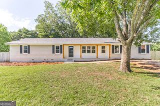 112 Conley Drive, Bonaire, GA 31005