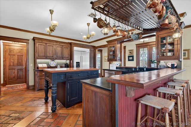 3987 Silver Lake Road, Bartlesville, OK 74006