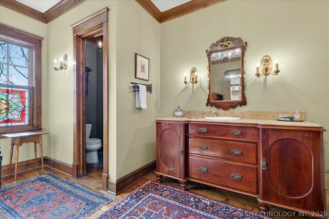 3987 Silver Lake Road, Bartlesville, OK 74006