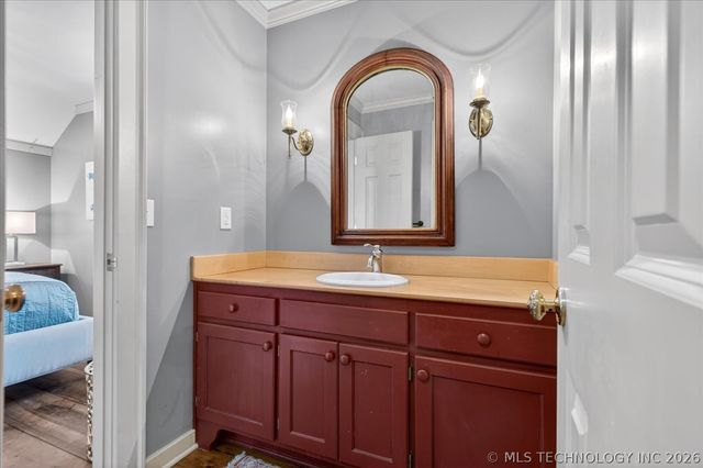 3987 Silver Lake Road, Bartlesville, OK 74006